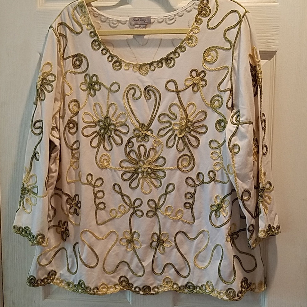 Gorgeous Coral Bay embroidered top